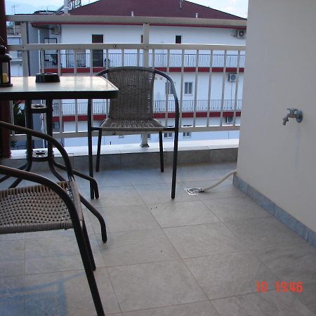 Villa Georgio Paralia Buitenkant foto