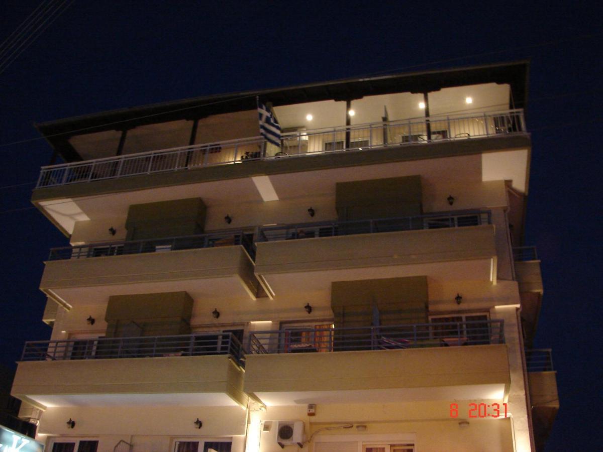 Villa Georgio Paralia Buitenkant foto